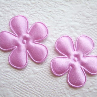 Applicatie bloemen satijn