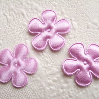 Applicatie bloemetjes satijn