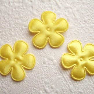 Applicatie bloemetjes satijn