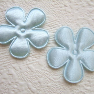 Applicatie bloemetjes satijn