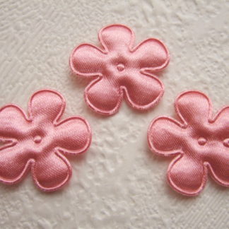 Applicatie bloemetjes satijn