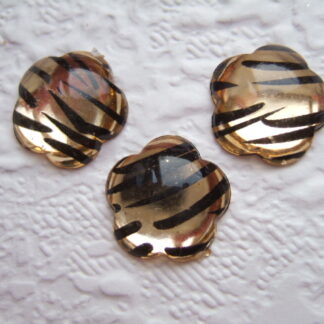 Luipaard bloem flatback